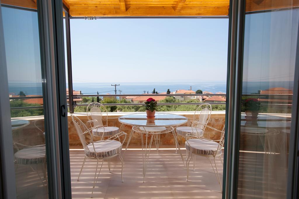 Lithos Guesthouse Kardamili Exterior foto